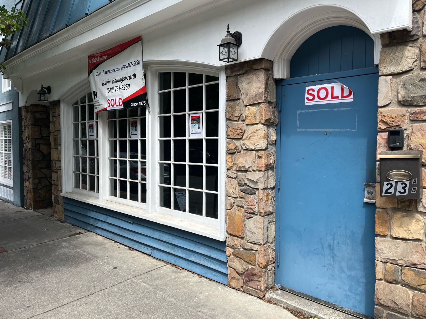 Former Tudor's Biscuit World building
